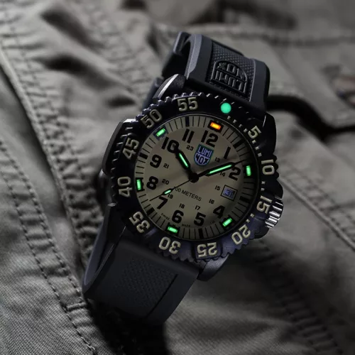 Luminox Sea Lion Carbonox X2.2055.SAND Férfi Karóra